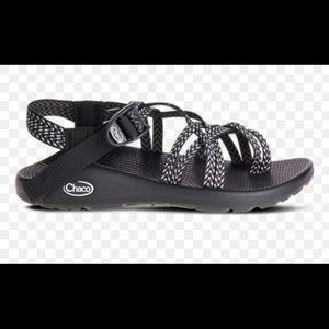 brand new size 8 double strap chacos